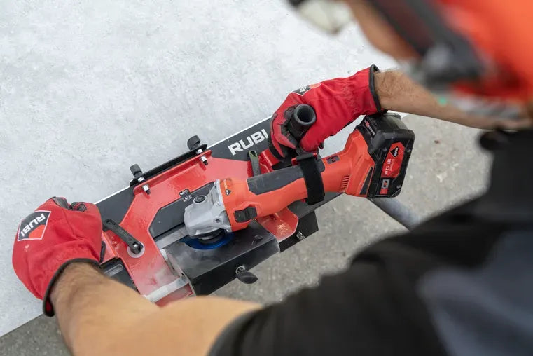RUBI MITRE-MATE | Accesorio para cortes a inglete 45° para amoladora 115/125 mm